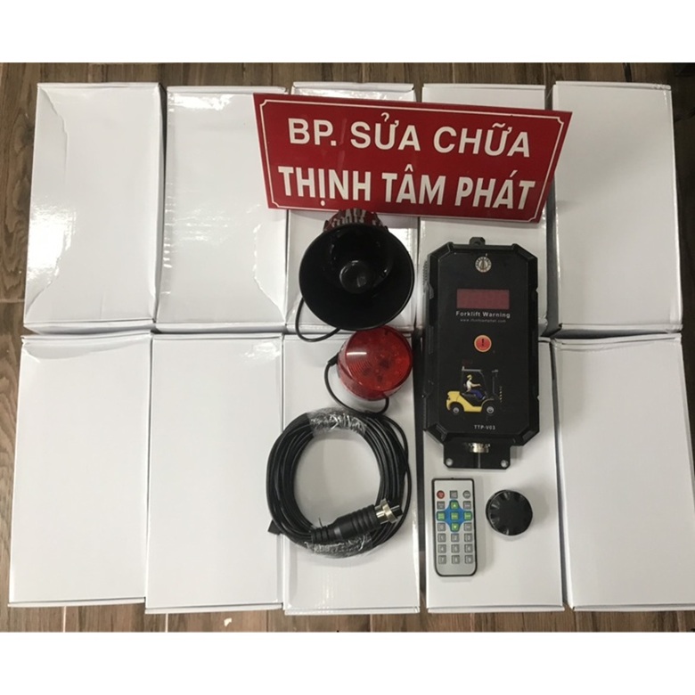 thiết bị cảnh báo tốc độ xe nâng
