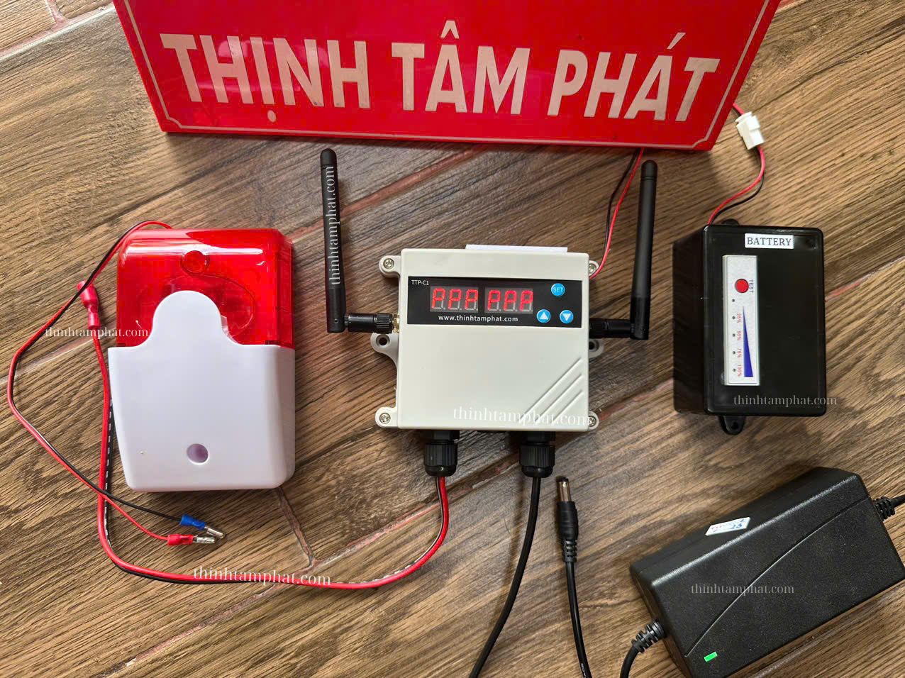 https://iot-ttp.com/thiet-bi-canh-bao