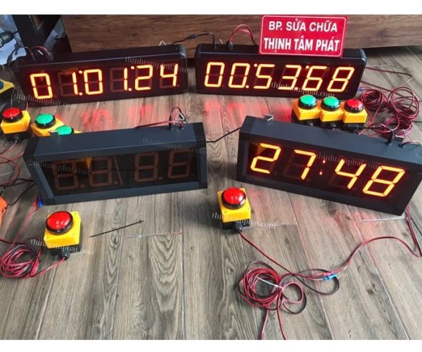 đồng hồ đếm mili giây