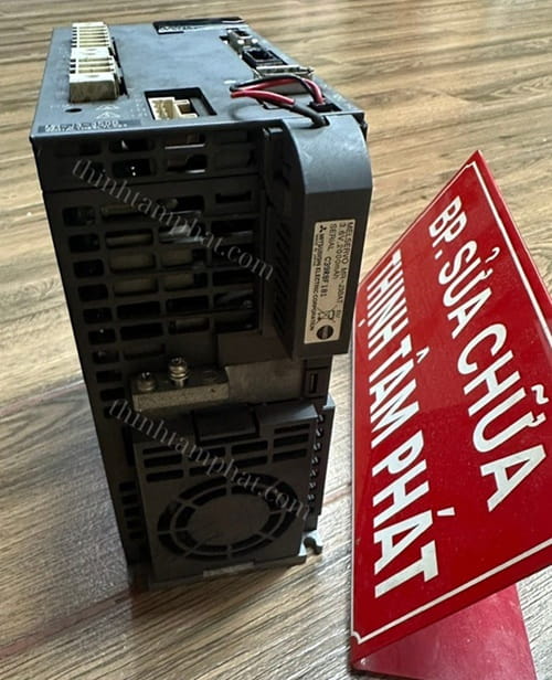 mã lỗi servo mitsubishi