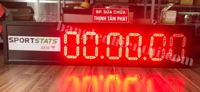 đồng hồ led ngoài trời