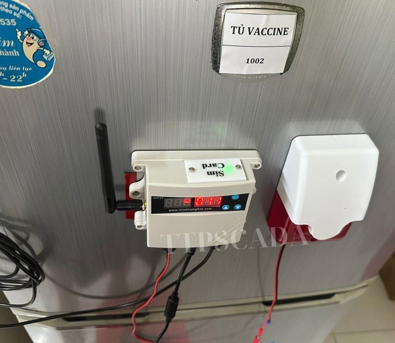cảnh báo nhiệt độ tủ lạnh vắc xin