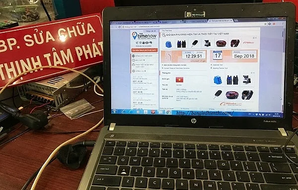 giám sát thời gian thực