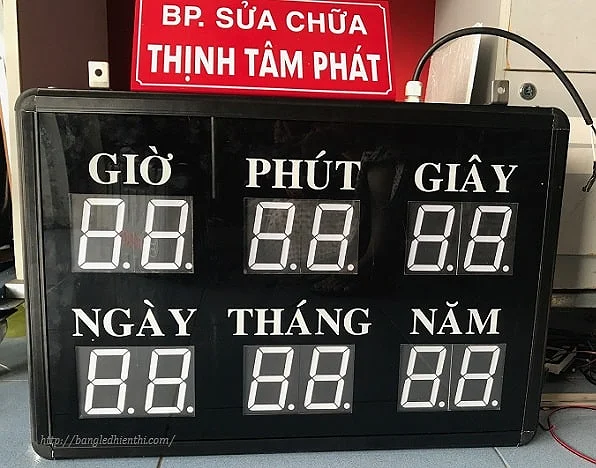 thiết bị đồng bộ thời gian