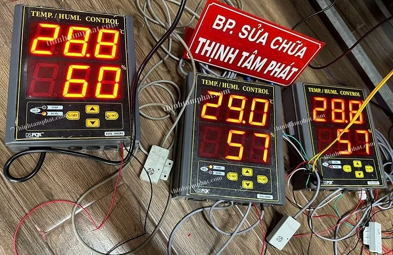 bộ điều khiển nhiệt độ FOX-300JR1