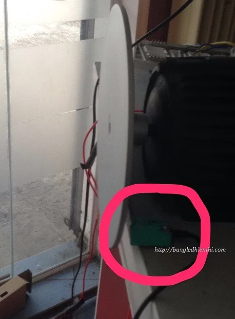 cảm biến PNP hoặc NPN đo tốc độ